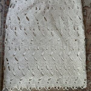Kenar Cream Lace Pencil Skirt